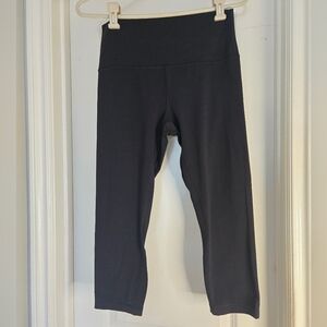 Lululemon Black High-Rise Capri Leggings, Size 8